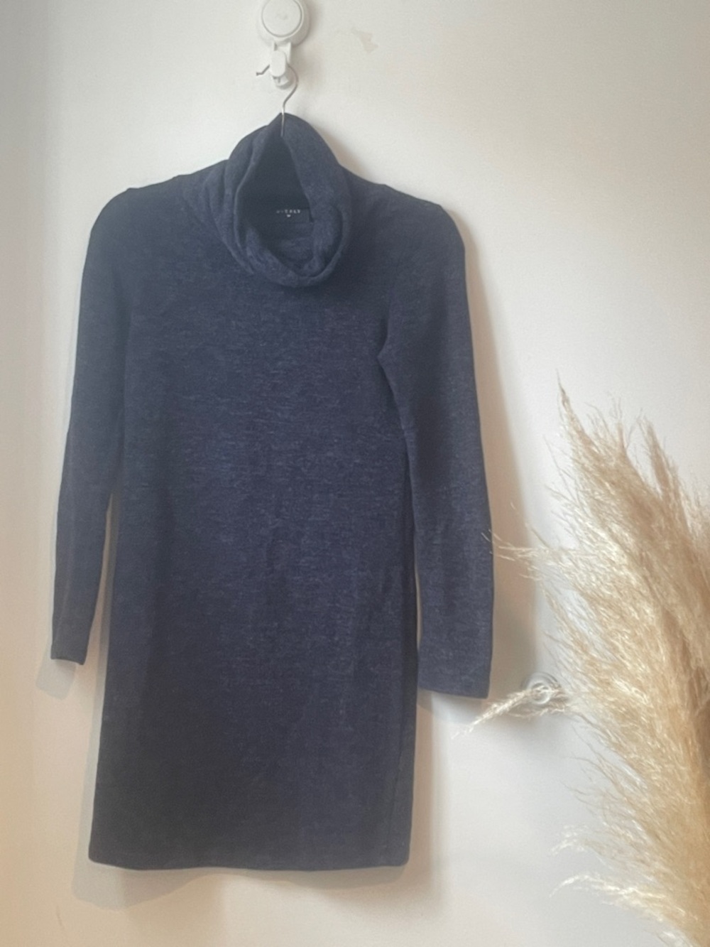 Everly Navy Cowl Neck Knit Sweater Dress Sz S B126